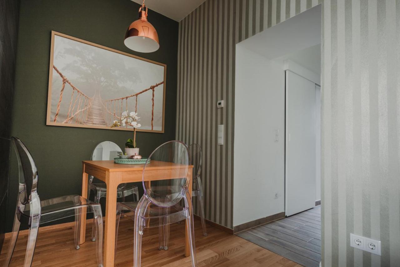 Zeus Design Apartments Lovely Home Вена Экстерьер фото