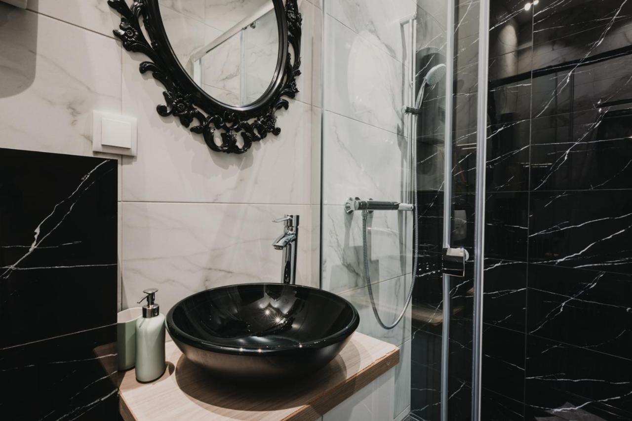 Zeus Design Apartments Lovely Home Вена Экстерьер фото